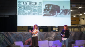 Madeleine White et Coralie Vrancken (Le Soir, Belgique) sur la scène d'Audiencers Festival Paris 2025
